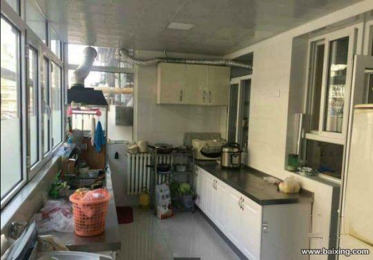 裕华金马腾飞园精装两室一楼家具家电全拎包入住